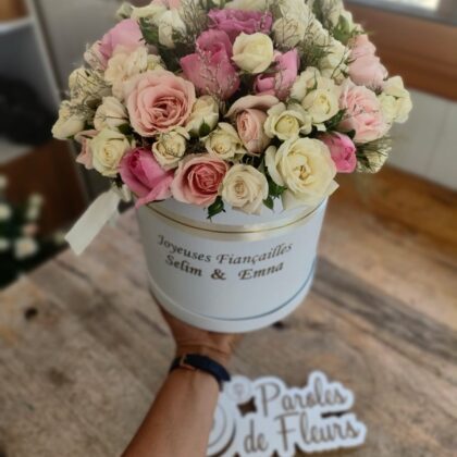 Order Flowers to Tunisia | Flower Box Saber Pink Tunisia Flowers GIFTILI